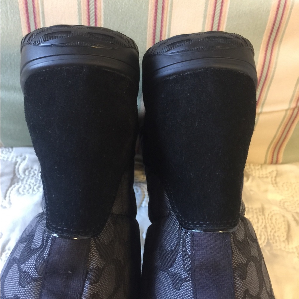 Coach “Sherman” Signature Boots - Picture 5 of 8